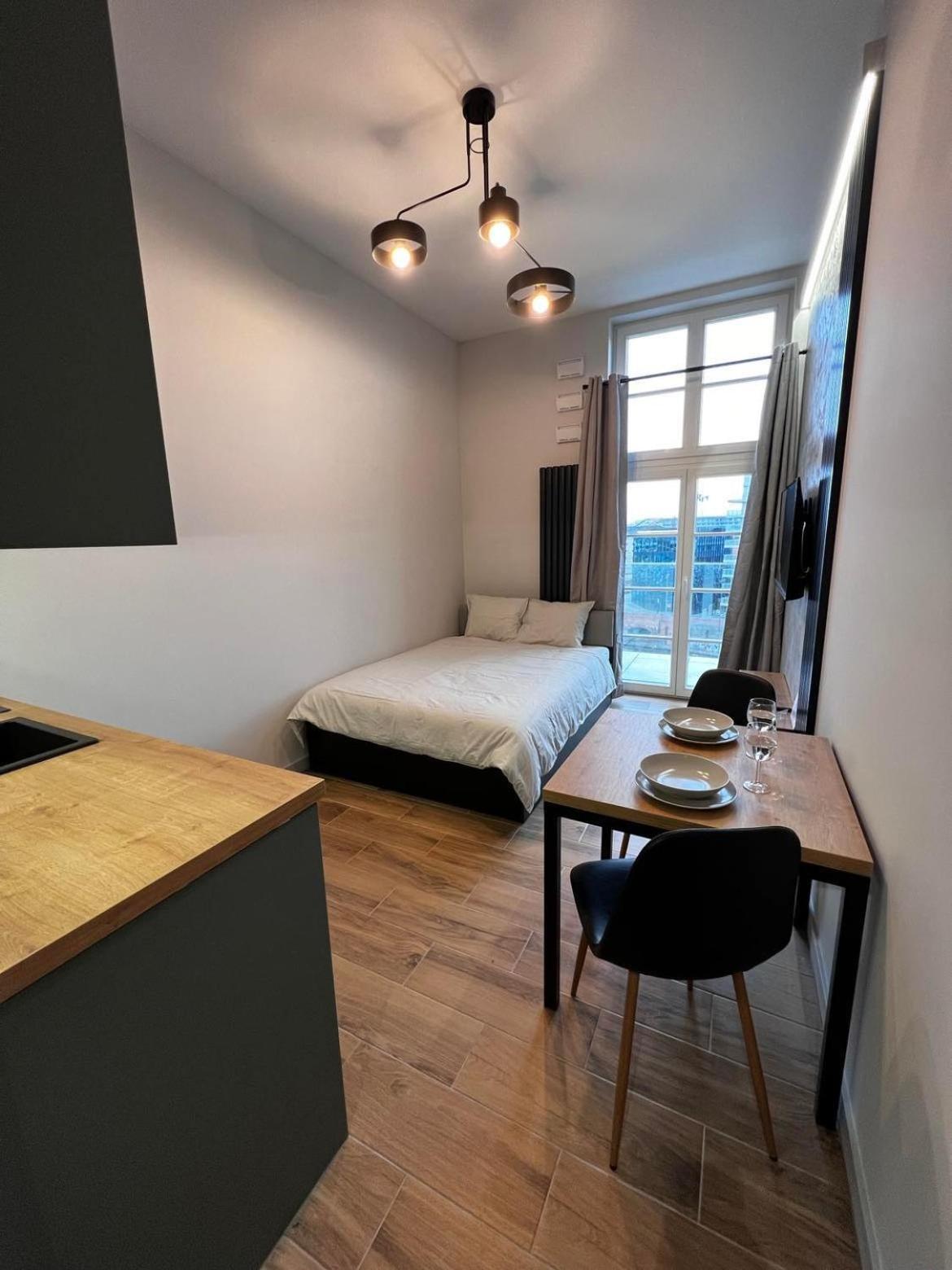 Property Apart - Plac Jana Pawla II Centrum Вроцлав Экстерьер фото